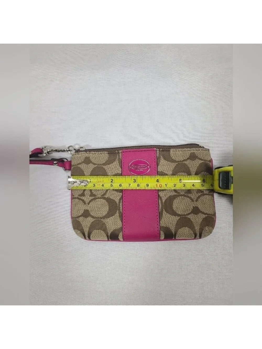 Coach Wristlet- authentic